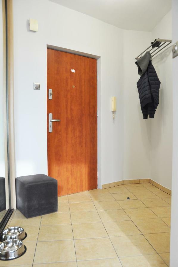 Os. 2 Pulku 26 - Studio By Homeprime Krakow Exterior photo